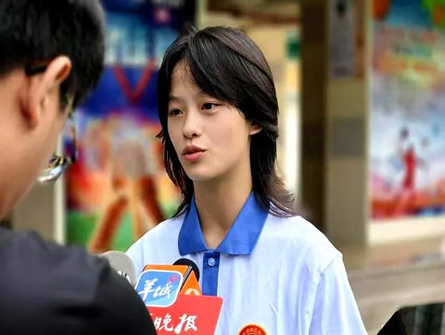 获百, 期待她在篮 获百, 期待她在篮