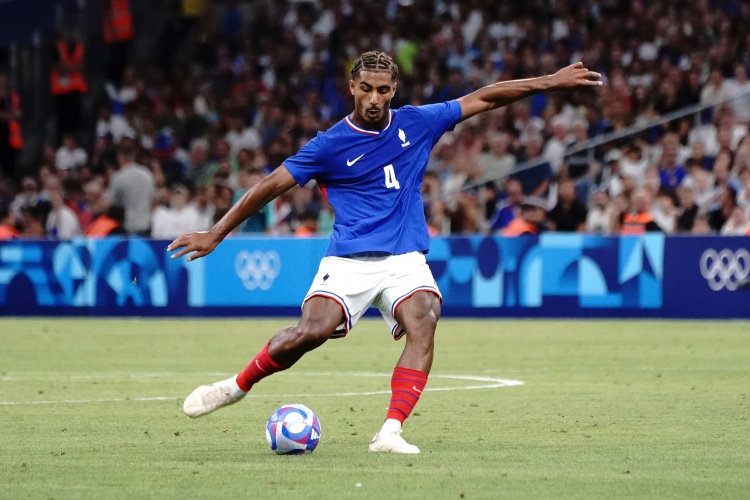 stron, 勒沃库森主, stron